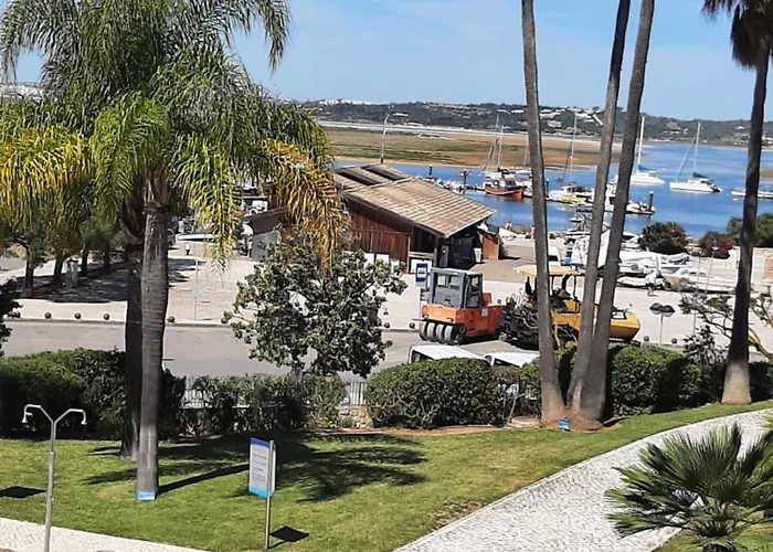 Clube Ria - Waterfront Luxury With Stunning Views Alvor